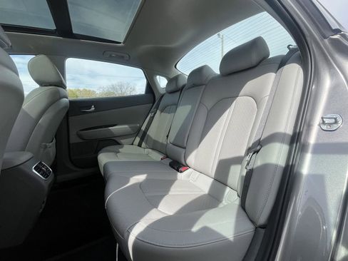 Used 2016 Kia Optima EX w/ Premium Package FWD image 19