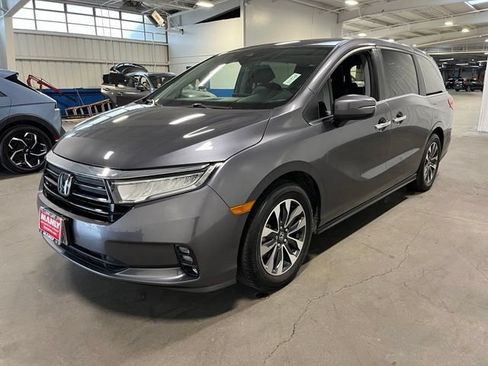 Used 2023 Honda Odyssey EX-L image 7