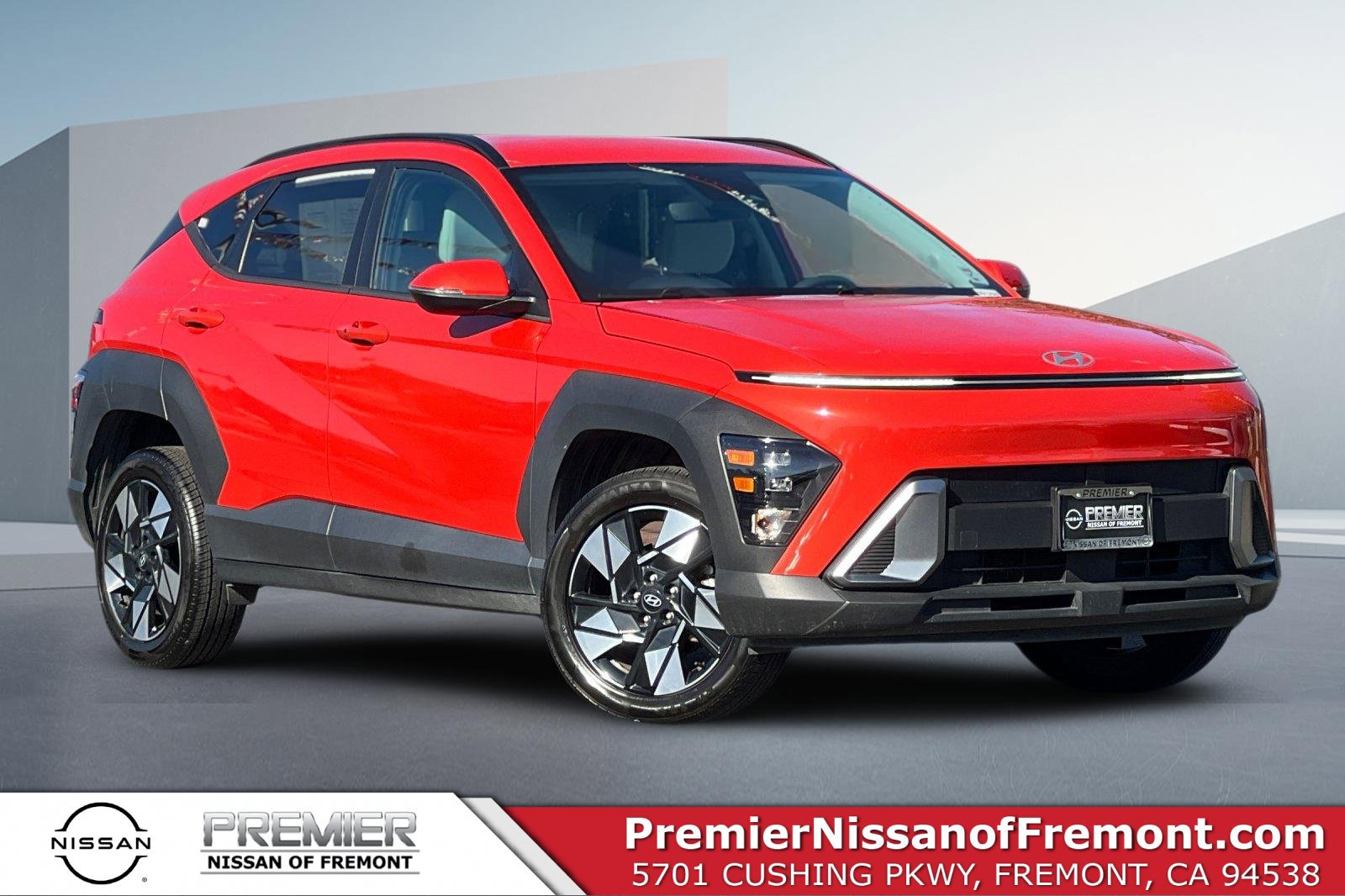 Used 2024 Hyundai Kona SEL AWD/4WD image 1