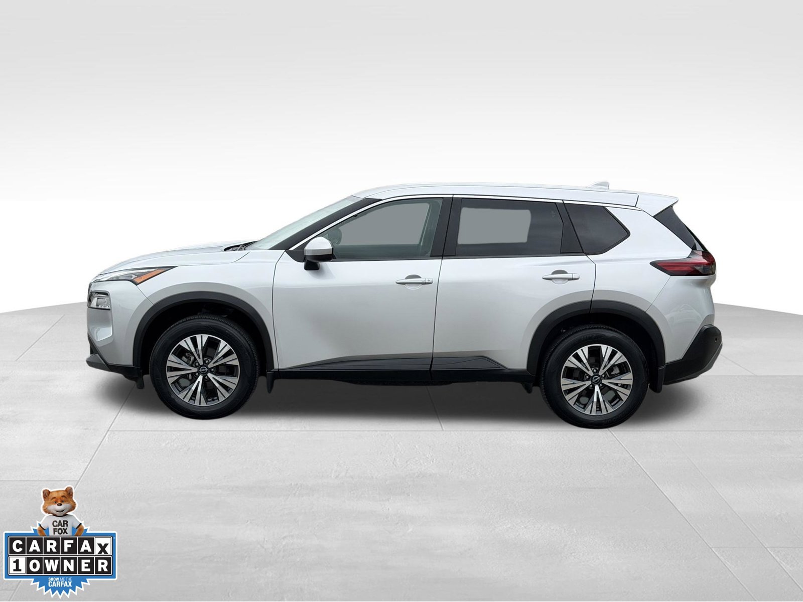 Used 2023 Nissan Rogue SV AWD/4WD image 5