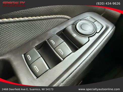 Used 2020 Chevrolet Traverse Premier w/ LPO, Floor Liner Package image 40