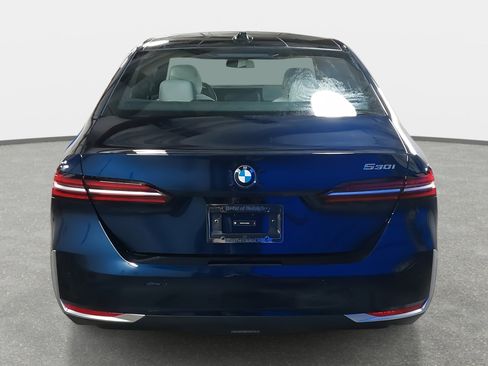 New 2026 BMW 530i w/ Premium Package image 6
