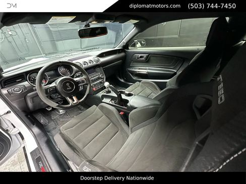 Used 2017 Ford Mustang Shelby GT350 image 14