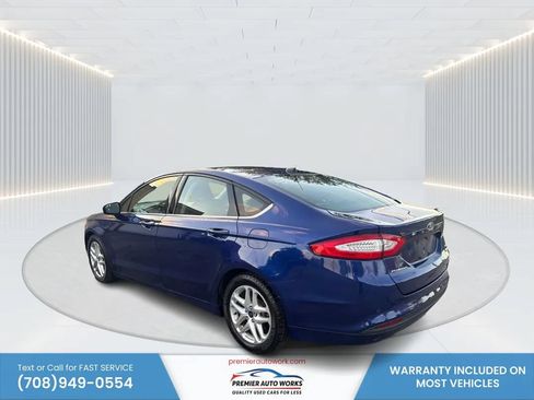 Used 2015 Ford Fusion SE FWD image 7