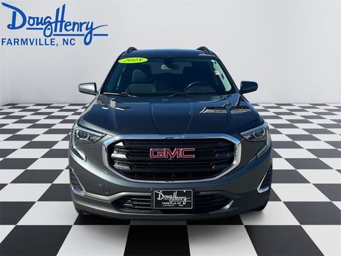 Used 2018 GMC Terrain SLE w/ Driver Convenience Package image 8