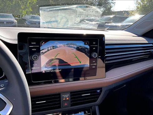 New 2026 Volkswagen Jetta SEL FWD image 27