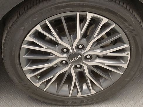 Used 2023 Kia Forte GT-Line w/ GT-Line Premium Package image 31