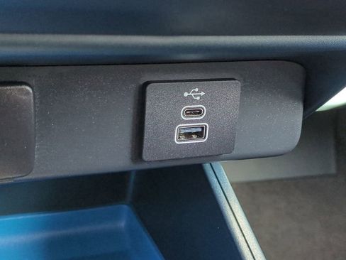 Certified 2025 Ford Maverick XLT w/ XLT Luxury Package image 20