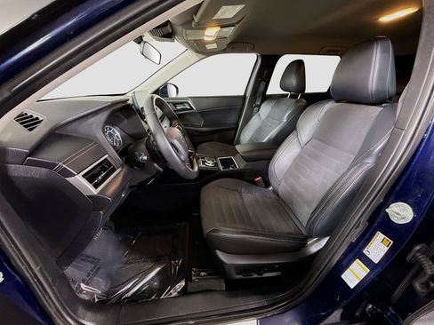 Used 2022 Mitsubishi Outlander SE FWD image 22