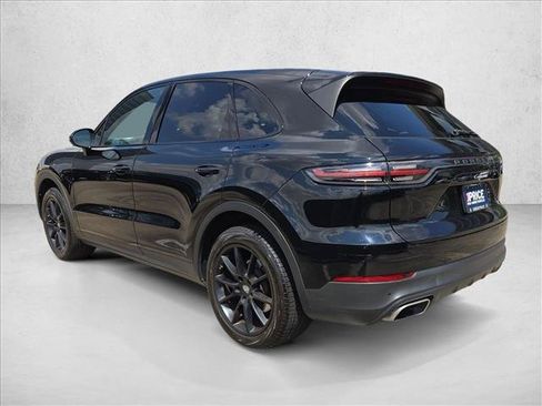 Used 2021 Porsche Cayenne AWD/4WD image 7