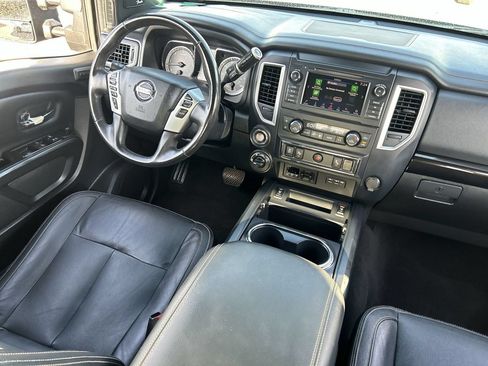 Used 2019 Nissan Titan SL w/ Midnight Edition AWD/4WD image 11