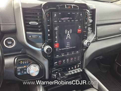 Used 2021 RAM 1500 Laramie w/ Sport Appearance Package AWD/4WD image 21