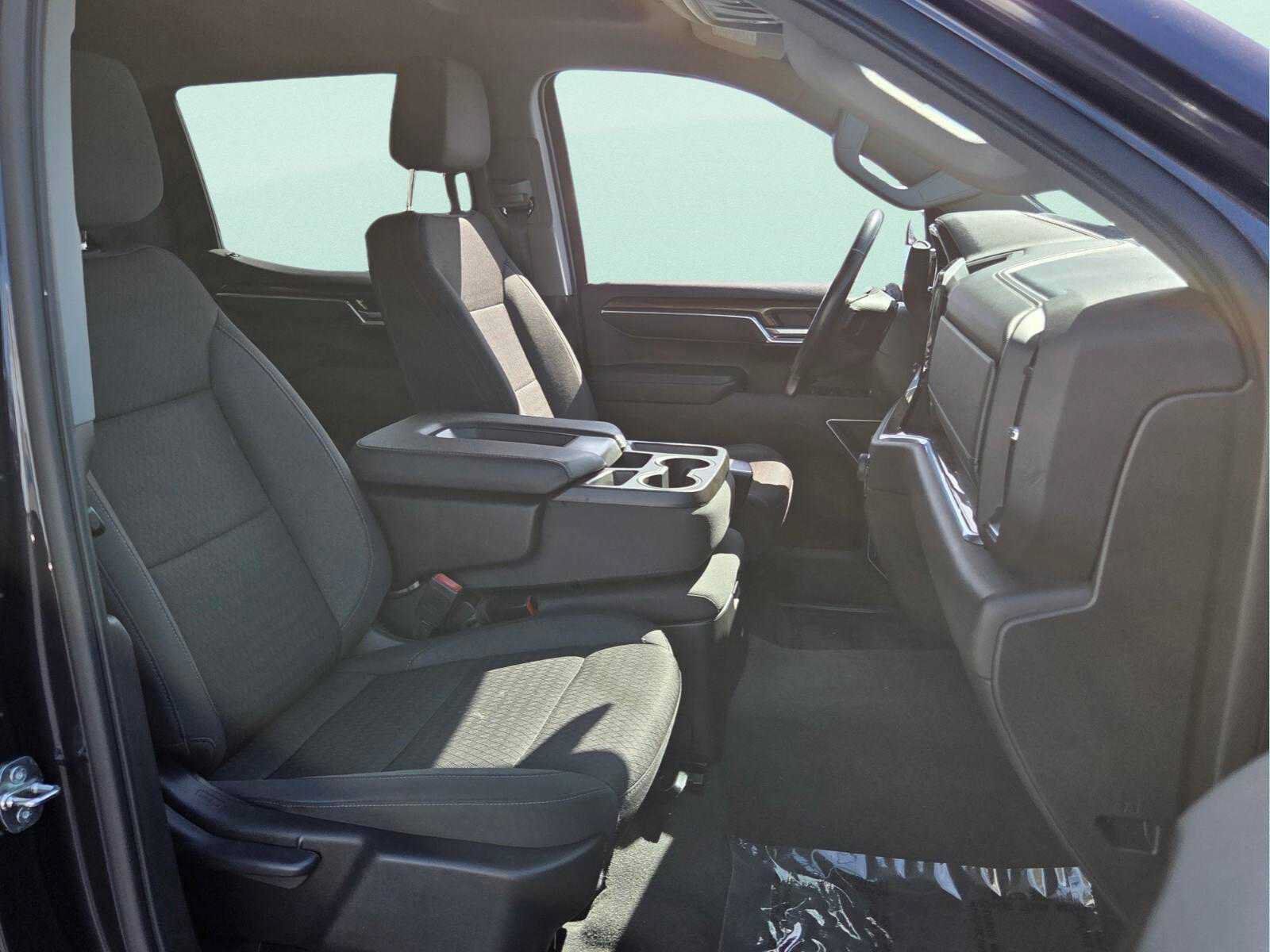 Used 2022 Chevrolet Silverado 1500 RST RWD image 19
