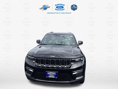 Used 2025 Jeep Grand Cherokee Limited AWD/4WD image 22
