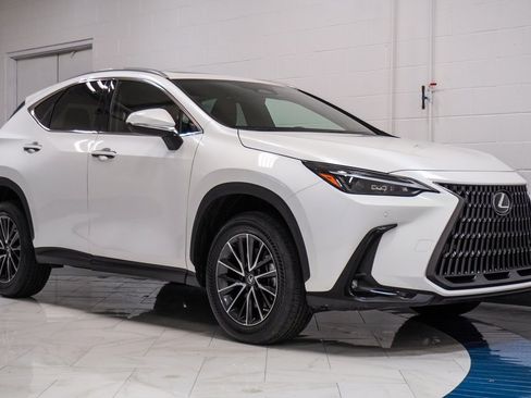 Used 2022 Lexus NX 350 AWD w/ Premium Package image 5