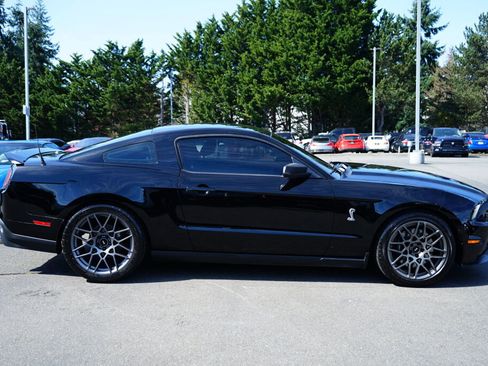 Used 2012 Ford Mustang Shelby GT500 w/ SVT Performance Pkg image 18