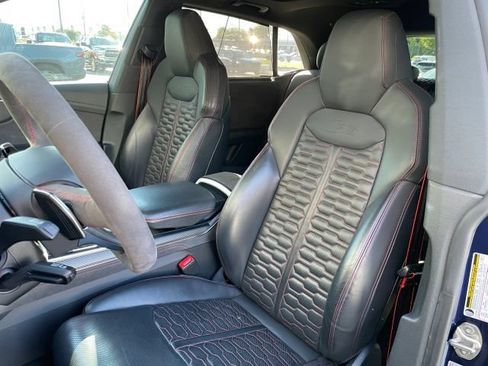 Used 2024 Audi RS Q8 AWD/4WD image 4