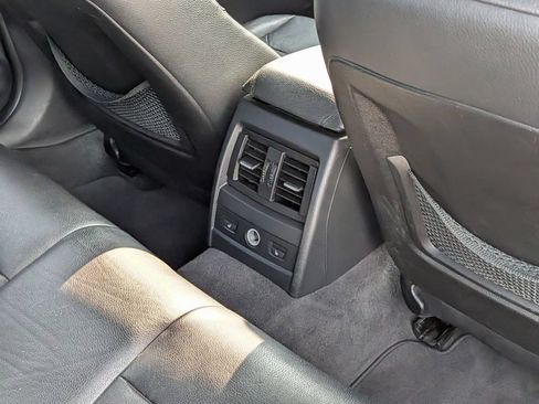 Used 2014 BMW 335i xDrive Sedan AWD/4WD image 31