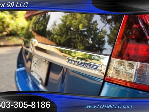 Used 2013 Honda Insight EX image 34