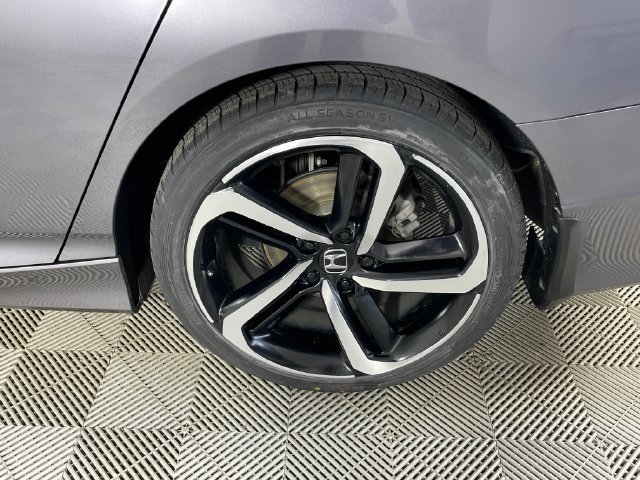 Used 2018 Honda Accord Sport image 20