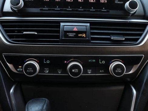 Used 2020 Honda Accord LX image 27