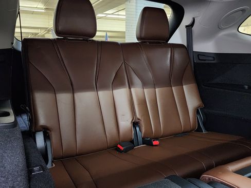 Used 2025 Acura MDX FWD w/ Technology Package image 23