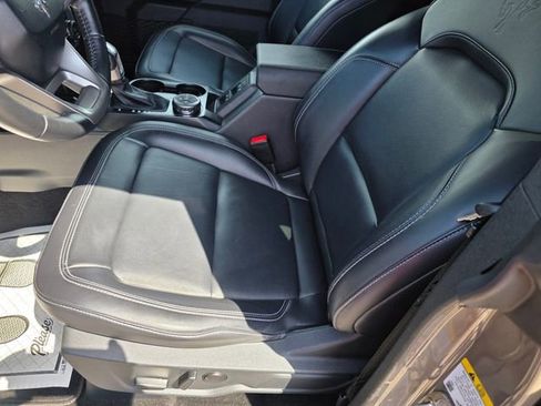 Certified 2025 Ford Bronco Outer Banks AWD/4WD image 16