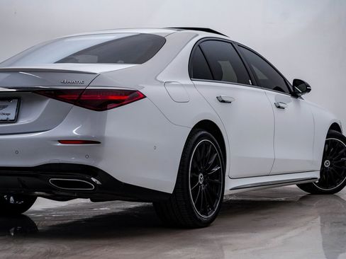 Used 2024 Mercedes-Benz S 580 4MATIC Sedan image 10