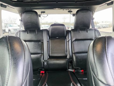 Used 2019 Jeep Wrangler Unlimited Rubicon image 35