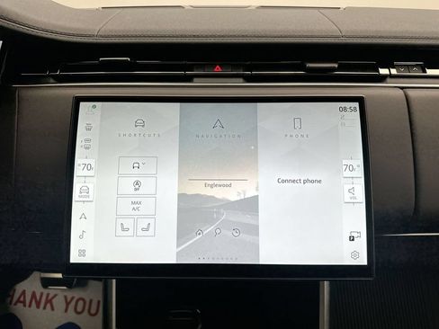 Certified 2025 Land Rover Range Rover SE AWD/4WD image 11