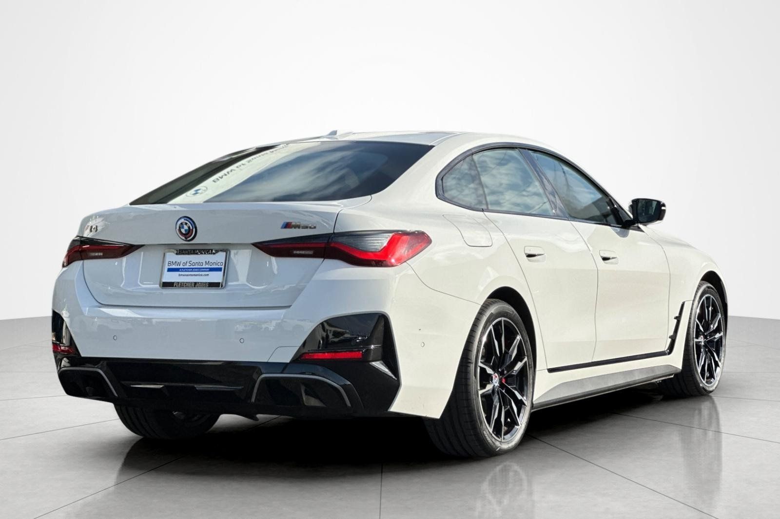 Used 2023 BMW i4 M50 AWD/4WD image 5