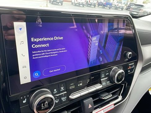 New 2026 Toyota Highlander XLE image 22