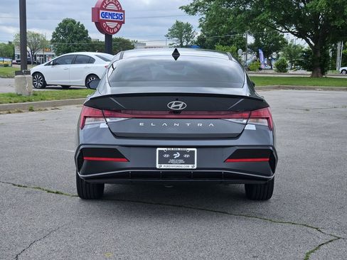 New 2026 Hyundai Elantra SEL Sport Premium FWD image 6