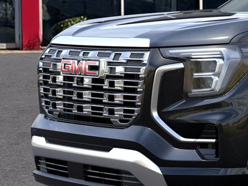 New 2026 GMC Terrain Denali image 37