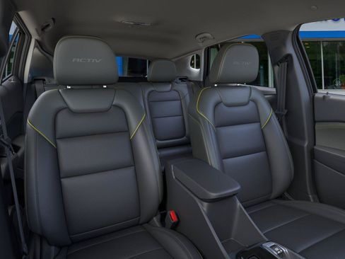New 2026 Chevrolet Trax ACTIV w/ Driver Confidence Package FWD image 16