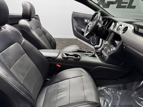 Used 2019 Ford Mustang Premium RWD image 43