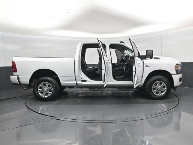 Used 2024 RAM 2500 Laramie AWD/4WD image 60