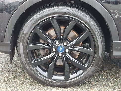 Used 2019 Ford Escape SE image 28