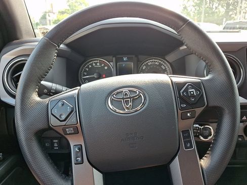 Certified 2023 Toyota Tacoma TRD Sport AWD/4WD image 20