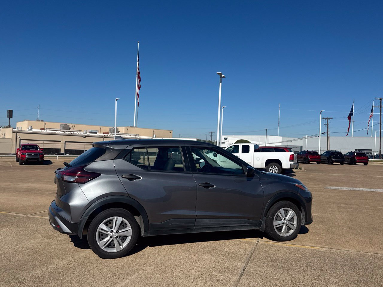 Certified 2021 Nissan Kicks S FWD image 38