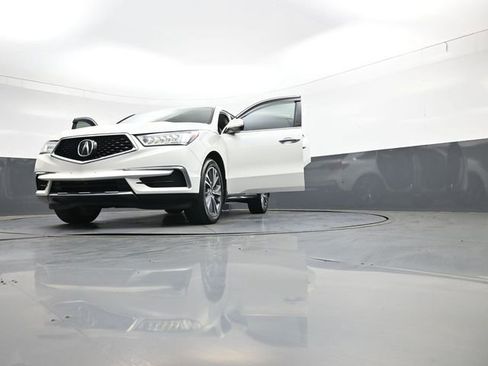 Used 2019 Acura MDX w/ Technology & Entertainment image 42