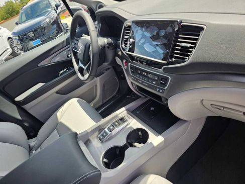 New 2026 Honda Ridgeline RTL image 11