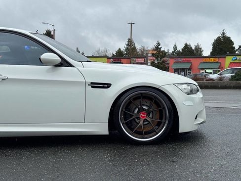 Used 2011 BMW M3 Sedan image 10