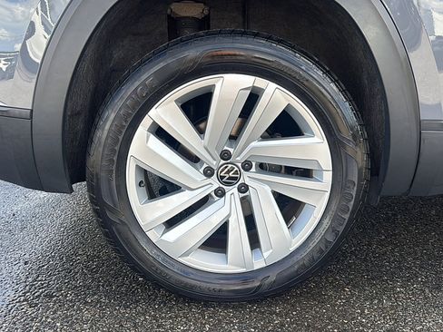 Used 2023 Volkswagen Atlas Cross Sport SE AWD/4WD image 41