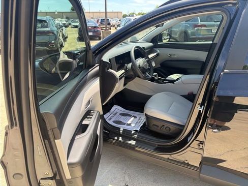 Used 2026 Hyundai Tucson SEL FWD image 10