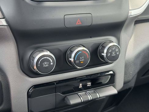 Used 2023 RAM 1500 Big Horn AWD/4WD image 15