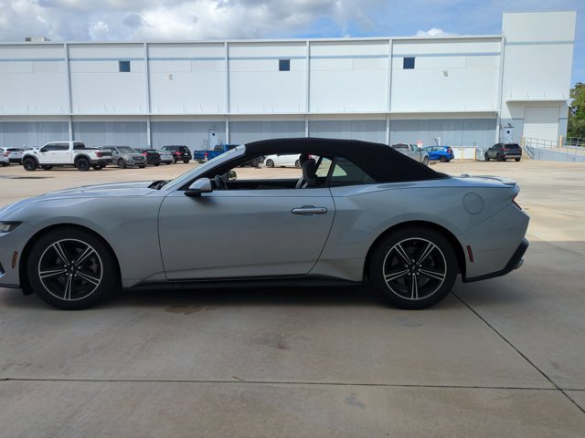Used 2024 Ford Mustang Premium RWD image 8