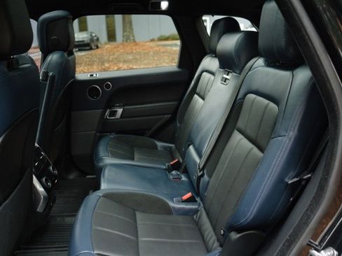 Used 2021 Land Rover Range Rover Sport HST image 34