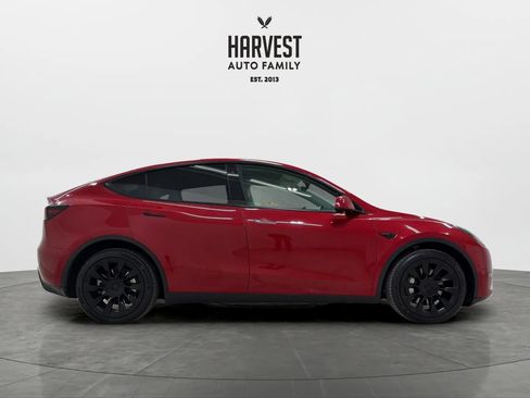Used 2023 Tesla Model Y Long Range AWD/4WD image 8