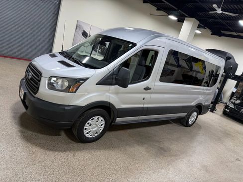 Used 2015 Ford Transit 250 148 Medium Roof image 10